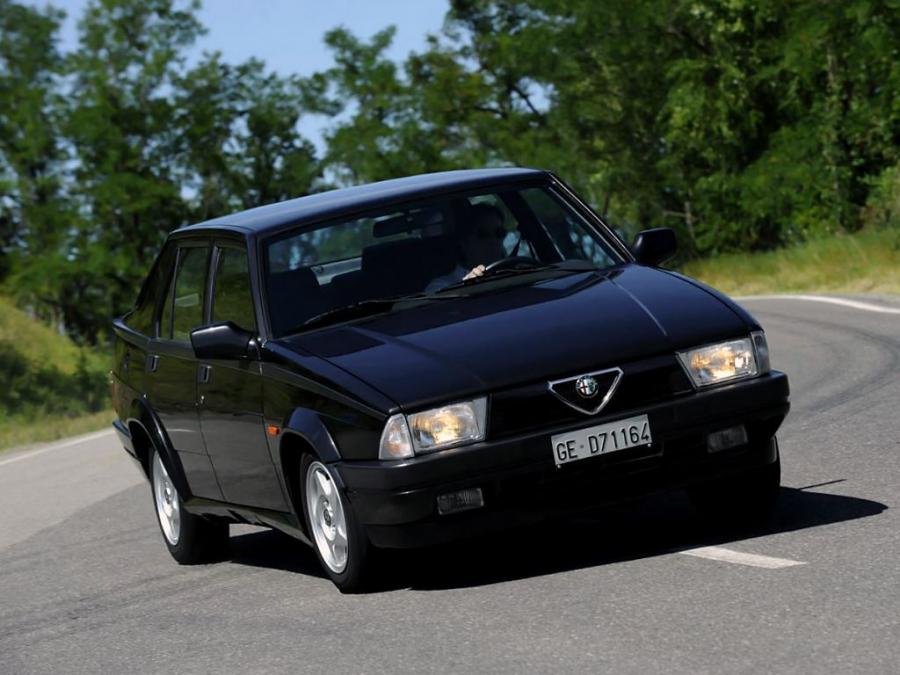  Alfa Romeo 75 1.8 i.e. Indy (162B) 1991 года  (фото 1 из 8)